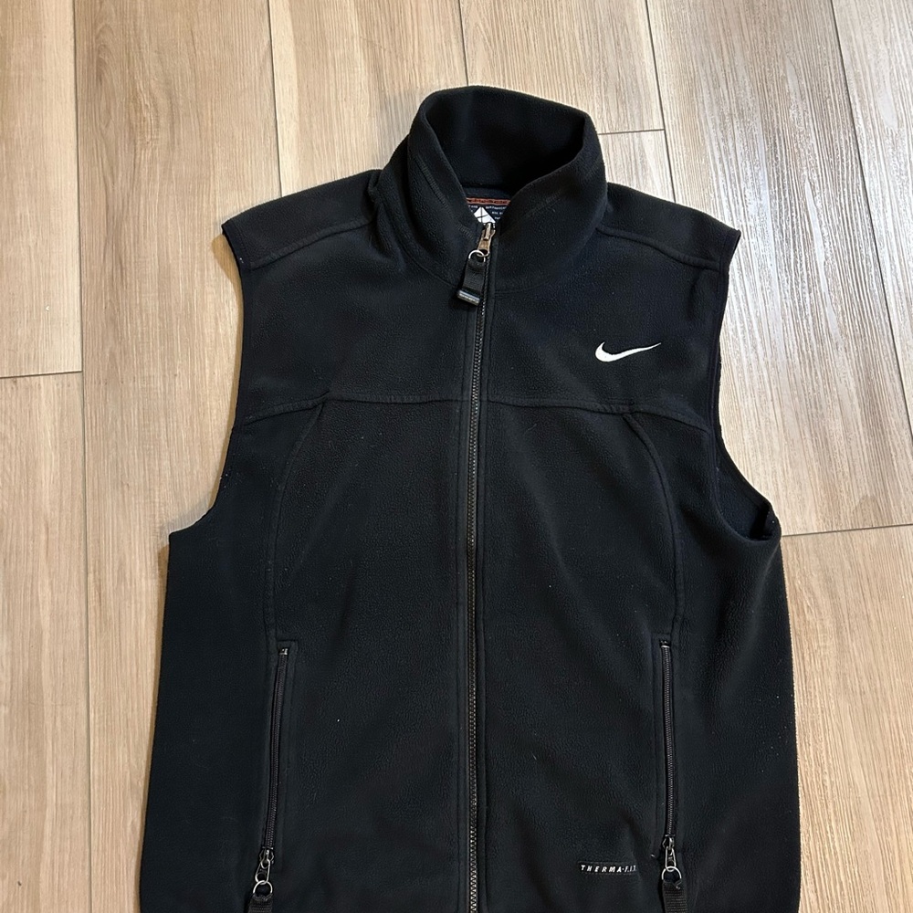 Women’s nike ACG vest